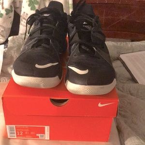 used nike flyby mid running shoes